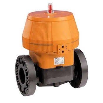 CPVC/EPDM PNU DIA VLV 2.5"FLG